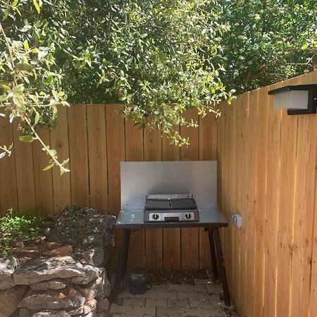 Joli Studio Independant 20M² Avec Jardin Saint-Maximin-la-Sainte-Baume Bagian luar foto
